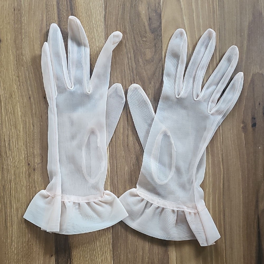Elegant Sheer Gloves with Ruffle Trim Vintage Small Peach Color